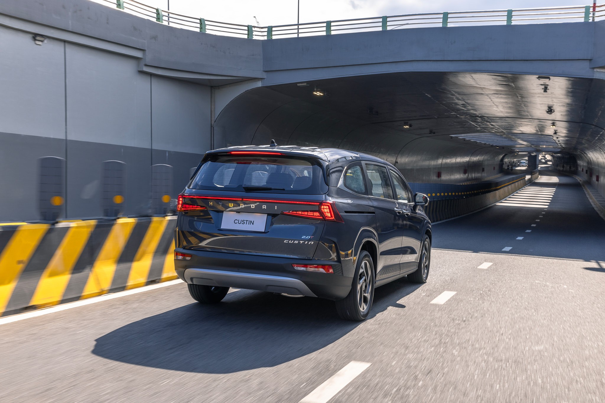 Hyundai Custin 2025